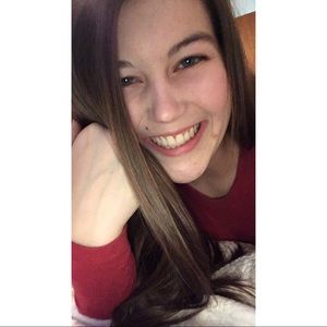 Meet your Posher, Madeline